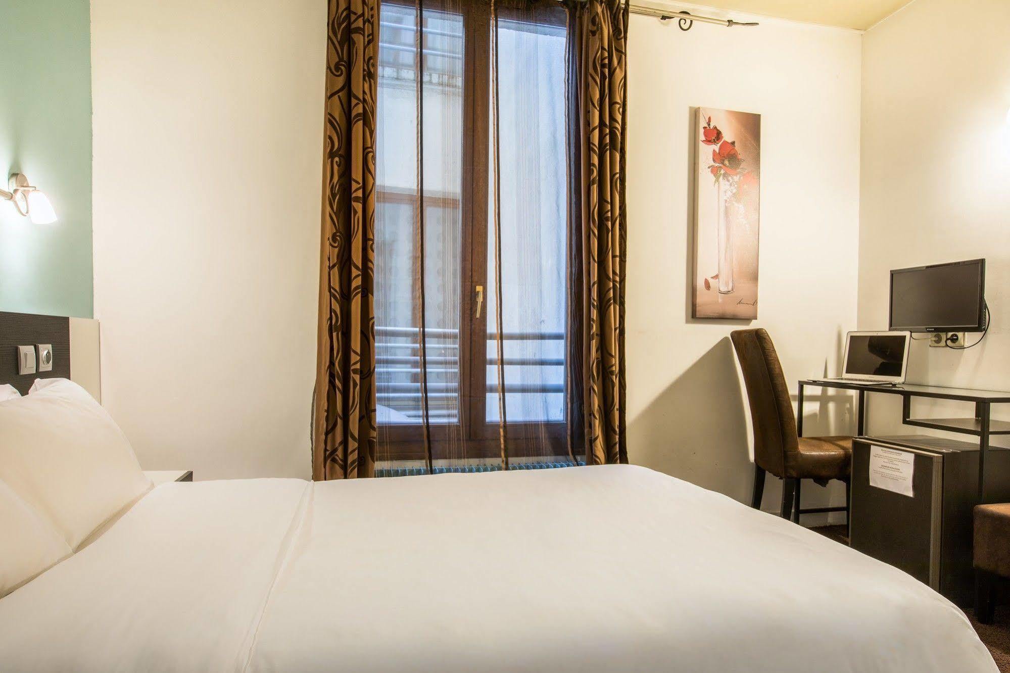 Hotel Du Maine Париж Экстерьер фото